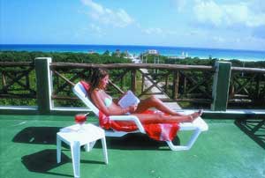 Roof top view of the peach near hotel riviera del sol
