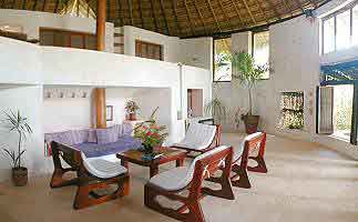 you can rent one of the 4 rooms or the hole house